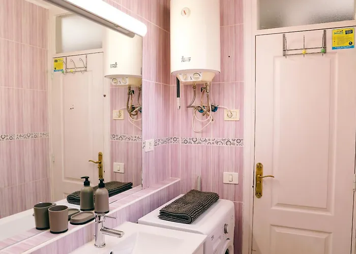 Virginia * Playa de las Americas (Tenerife)